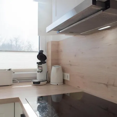 アパート Strandaster シャルボイツ